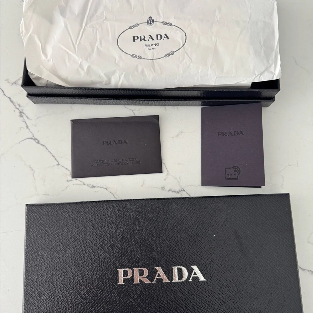 Prada Large Black Saffiano Leather Zip Wallet - Picture 7 of 8
